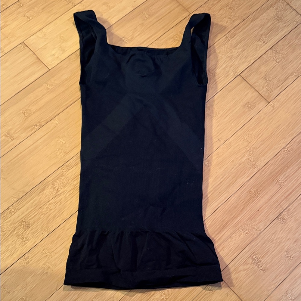 Black Sleeveless Top - BLANQI - Maternity, Small + Belly Support - Picture 4 of 4